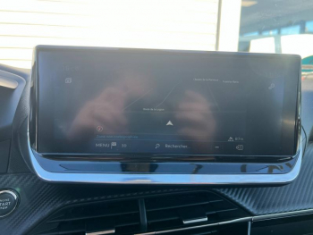 Photo 11 du bon plan PEUGEOT 2008 1.2 PureTech 130ch S&S Allure Business occasion à 13980 €