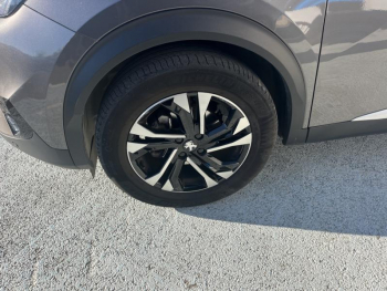 Photo 22 du bon plan PEUGEOT 2008 1.2 PureTech 130ch S&S Allure Business occasion à 13980 €