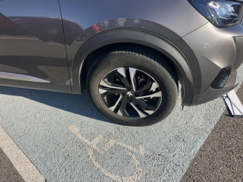 Photo 23 du bon plan PEUGEOT 2008 1.2 PureTech 130ch S&S Allure Business occasion à 13980 €