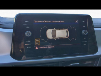 Photo 13 du bon plan VOLKSWAGEN T-Roc 1.5 TSI EVO 150ch Life DSG7 occasion à 22870 €