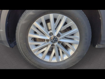 Photo 22 du bon plan VOLKSWAGEN T-Roc 1.5 TSI EVO 150ch Life DSG7 occasion à 22870 €