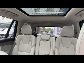 Photo 20 du bon plan VOLVO XC90 T8 AWD 310 + 145ch Ultra Style Dark Geartronic occasion à 104890 €