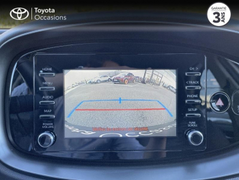 Photo 15 du bon plan TOYOTA Aygo X 1.0 VVT-i 72ch Dynamic S-CVT occasion à 15990 €