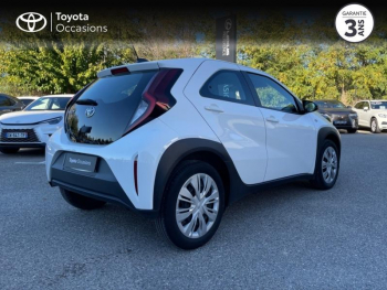 Photo 18 du bon plan TOYOTA Aygo X 1.0 VVT-i 72ch Dynamic S-CVT occasion à 15990 €