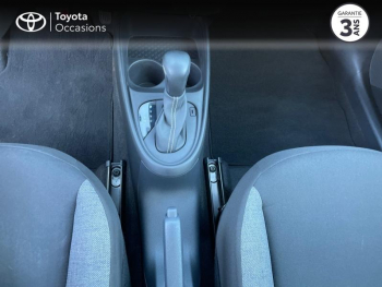 Photo 21 du bon plan TOYOTA Aygo X 1.0 VVT-i 72ch Dynamic S-CVT occasion à 15990 €