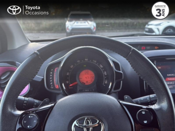 Photo 13 du bon plan TOYOTA Aygo 1.0 VVT-i 72ch x-cite x-shift 5p occasion à 11990 €