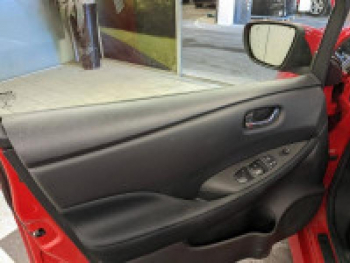 Photo 13 du bon plan NISSAN Leaf 150ch 40kWh Acenta 22 occasion à 13990 €