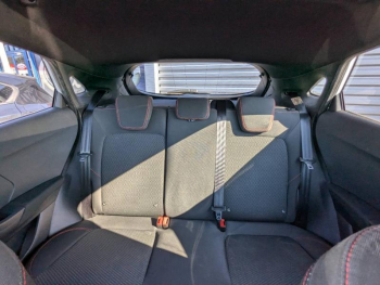 Photo 17 du bon plan FORD Puma 1.0 EcoBoost 125ch mHEV ST-Line occasion à 15990 €