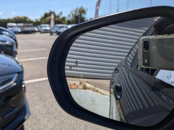 Photo 16 du bon plan FORD Puma 1.0 Flexifuel 125ch S&S mHEV Titanium occasion à 19890 €