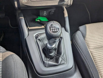 Photo 14 du bon plan FORD Focus 1.0 Flexifuel mHEV 125ch Titanium X Business occasion à 16300 €