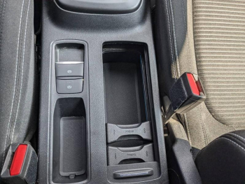 Photo 19 du bon plan FORD Focus 1.0 Flexifuel mHEV 125ch Titanium X Business occasion à 16300 €