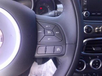 Photo 11 du bon plan FIAT 500X 1.6 Multijet 16v 120ch Lounge occasion à 14900 €