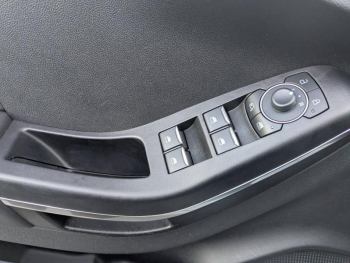 Photo 8 du bon plan FORD Puma 1.0 EcoBoost 125ch S&S mHEV ST-Line X Powershift occasion à 24990 €