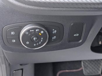 Photo 9 du bon plan FORD Puma 1.0 EcoBoost 125ch S&S mHEV ST-Line X Powershift occasion à 24990 €