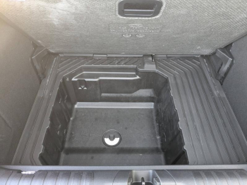 Photo 25 du bon plan FORD Puma 1.0 EcoBoost 125ch S&S mHEV ST-Line X Powershift occasion à 24990 €