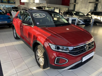 Photo 4 du bon plan VOLKSWAGEN T-Roc 1.5 TSI EVO 150ch Life Plus DSG7 occasion à 26990 €