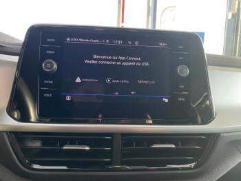 Photo 11 du bon plan VOLKSWAGEN T-Roc 1.5 TSI EVO 150ch Life Plus DSG7 occasion à 26990 €