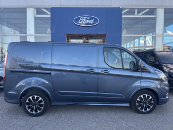 Photo 12 du bon plan FORD Transit Custom Fg VUL 320 L1H1 2.0 EcoBlue 170 S&S Sport BVA6 occasion à 33990 €