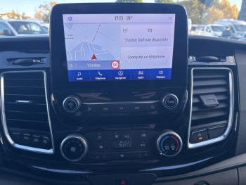 Photo 18 du bon plan FORD Transit Custom Fg VUL 320 L1H1 2.0 EcoBlue 170 S&S Sport BVA6 occasion à 33990 €