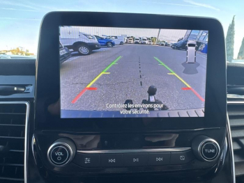 Photo 19 du bon plan FORD Transit Custom Fg VUL 320 L1H1 2.0 EcoBlue 170 S&S Sport BVA6 occasion à 33990 €