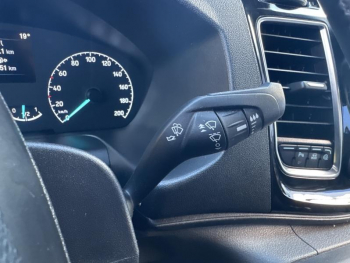 Photo 22 du bon plan FORD Transit Custom Fg VUL 320 L1H1 2.0 EcoBlue 170 S&S Sport BVA6 occasion à 33990 €