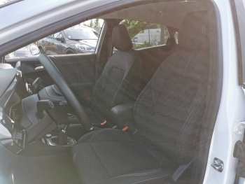 Photo 15 du bon plan FORD Puma 1.0 Flexifuel 125ch S&S mHEV Titanium occasion à 19990 €