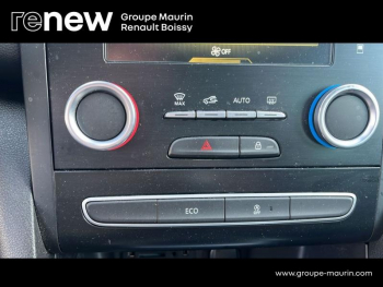 Photo 23 du bon plan RENAULT Megane 1.2 TCe 130ch energy Intens occasion à 12700 €