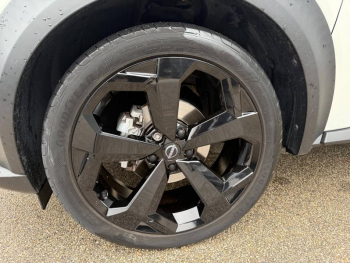 Photo 15 du bon plan NISSAN Juke 1.6 Hybrid 143ch PremiÃ¨re Edition 2022.5 occasion à 23500 €