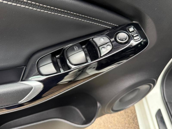 Photo 16 du bon plan NISSAN Juke 1.6 Hybrid 143ch PremiÃ¨re Edition 2022.5 occasion à 23500 €