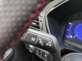 Photo 13 du bon plan FORD Kuga 2.5 Duratec 190ch FHEV E85 ST-Line X BVA occasion à 23850 €