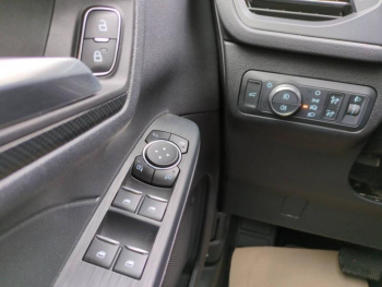 Photo 14 du bon plan FORD Kuga 2.5 Duratec 190ch FHEV E85 ST-Line X BVA occasion à 23850 €