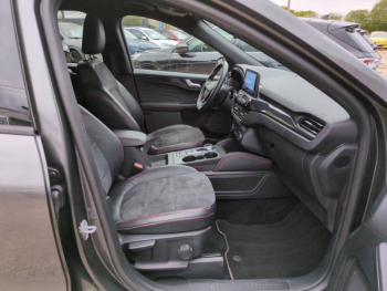 Photo 18 du bon plan FORD Kuga 2.5 Duratec 190ch FHEV E85 ST-Line X BVA occasion à 23850 €