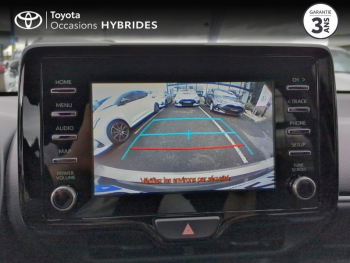 Photo 20 du bon plan TOYOTA Yaris 116h Dynamic Business 5p + Programme Beyond Zero Academy MY22 occasion à 17990 €