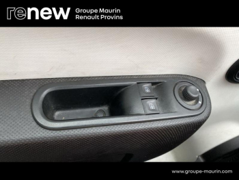 Photo 19 du bon plan RENAULT Twingo 1.0 SCe 65ch Limited E6D-Full occasion à 9900 €