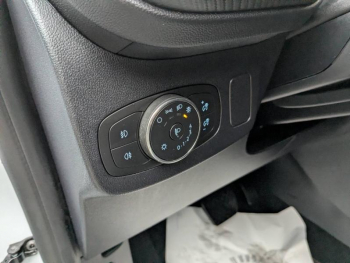 Photo 10 du bon plan FORD Puma 1.0 EcoBoost 155ch S&S mHEV ST-Line X Powershift occasion à 22490 €