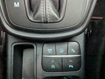 Photo 15 du bon plan FORD Puma 1.0 EcoBoost 155ch S&S mHEV ST-Line X Powershift occasion à 22490 €