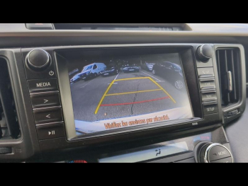 Photo 16 du bon plan TOYOTA RAV4 143 D-4D Dynamic 2WD occasion à 13390 €