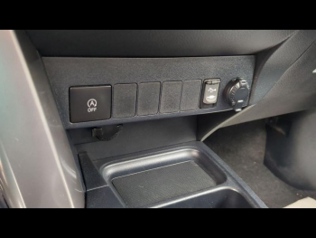 Photo 18 du bon plan TOYOTA RAV4 143 D-4D Dynamic 2WD occasion à 13390 €
