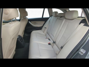 Photo 12 du bon plan BMW Série 3 Touring 320dA xDrive 190ch Executive occasion à 16900 €