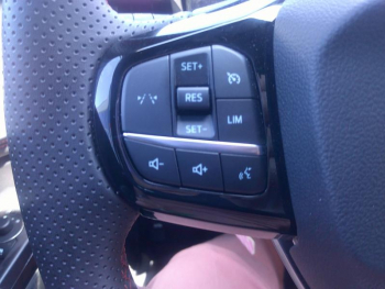 Photo 13 du bon plan FORD Puma 1.0 EcoBoost Hybrid 125ch ST-Line X S&S occasion à 24900 €