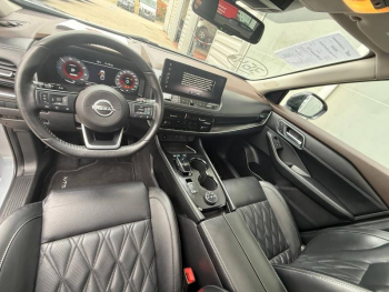 Photo 20 du bon plan NISSAN X-Trail e-4orce 213ch Tekna+ occasion à 32500 €