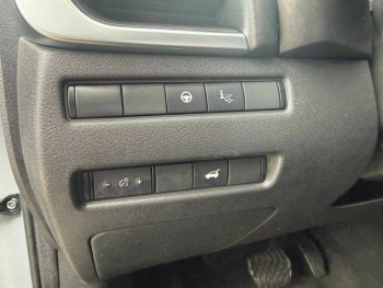 Photo 24 du bon plan NISSAN X-Trail e-4orce 213ch Tekna+ occasion à 32500 €