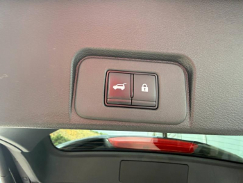 Photo 38 du bon plan NISSAN X-Trail e-4orce 213ch Tekna+ occasion à 32500 €