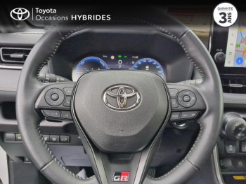 Photo 13 du bon plan TOYOTA RAV4 2.5 Hybride 222ch GR Sport AWD-i MY23 occasion à 44480 €