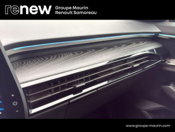 Photo 32 du bon plan RENAULT Austral 1.2 E-Tech full hybrid 200ch Iconic- 23 occasion à 31900 €