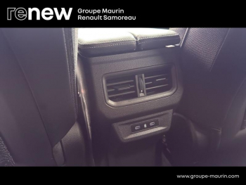 Photo 35 du bon plan RENAULT Austral 1.2 E-Tech full hybrid 200ch Iconic- 23 occasion à 31900 €