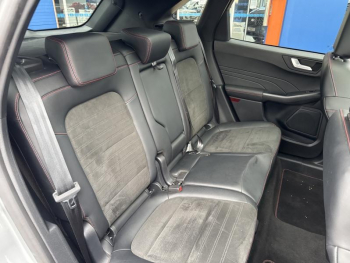 Photo 13 du bon plan FORD Kuga 2.5 Duratec 190ch FHEV E85 ST-Line X BVA occasion à 28990 €