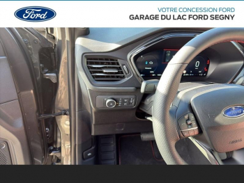 Photo 14 du bon plan FORD Kuga 2.5 Duratec 180ch Hybrid FlexiFuel ST-Line Powershift occasion à 36990 €