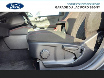 Photo 16 du bon plan FORD Kuga 2.5 Duratec 180ch Hybrid FlexiFuel ST-Line Powershift occasion à 36990 €