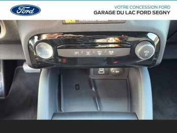 Photo 26 du bon plan FORD Kuga 2.5 Duratec 180ch Hybrid FlexiFuel ST-Line Powershift occasion à 36990 €